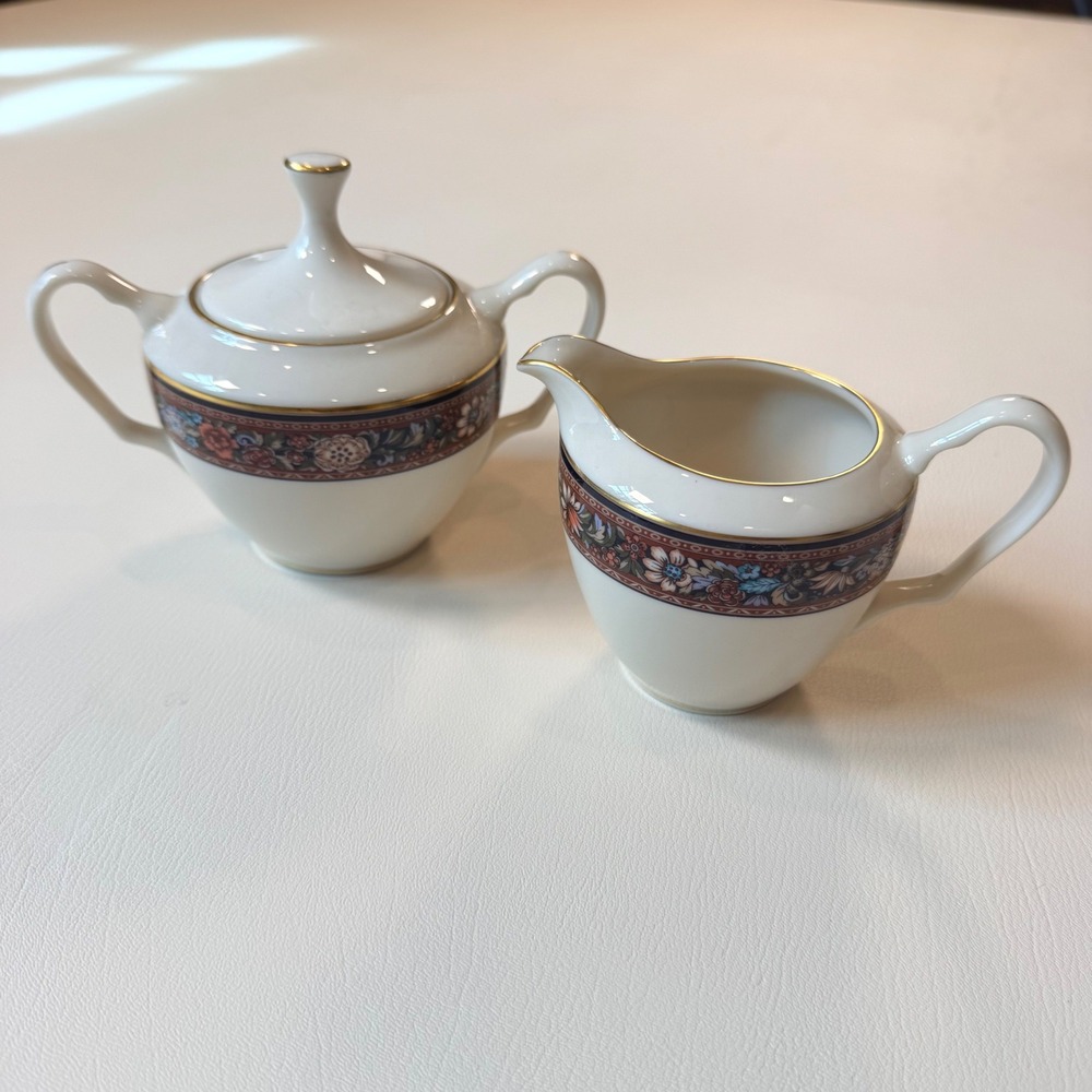 Lenox Witherspoon Presidential Collection Sugar Bowl and Creamer Set Floral Gold